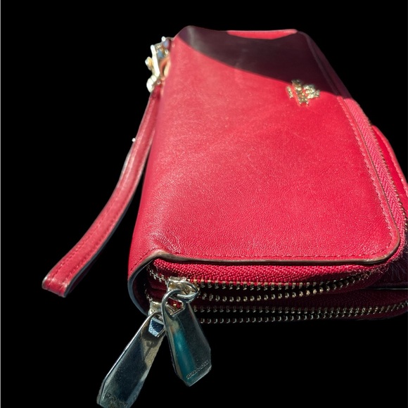 🌟♥️COACH PEBBLE RED AND GOLD ACCENT LONG ZIP AROUND WALLET - Picture 8 of 8